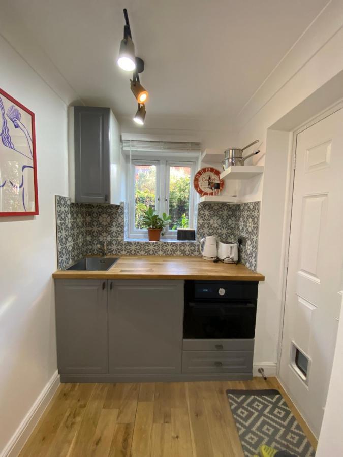 Stylish 1-Bed Studio 伦敦 外观 照片